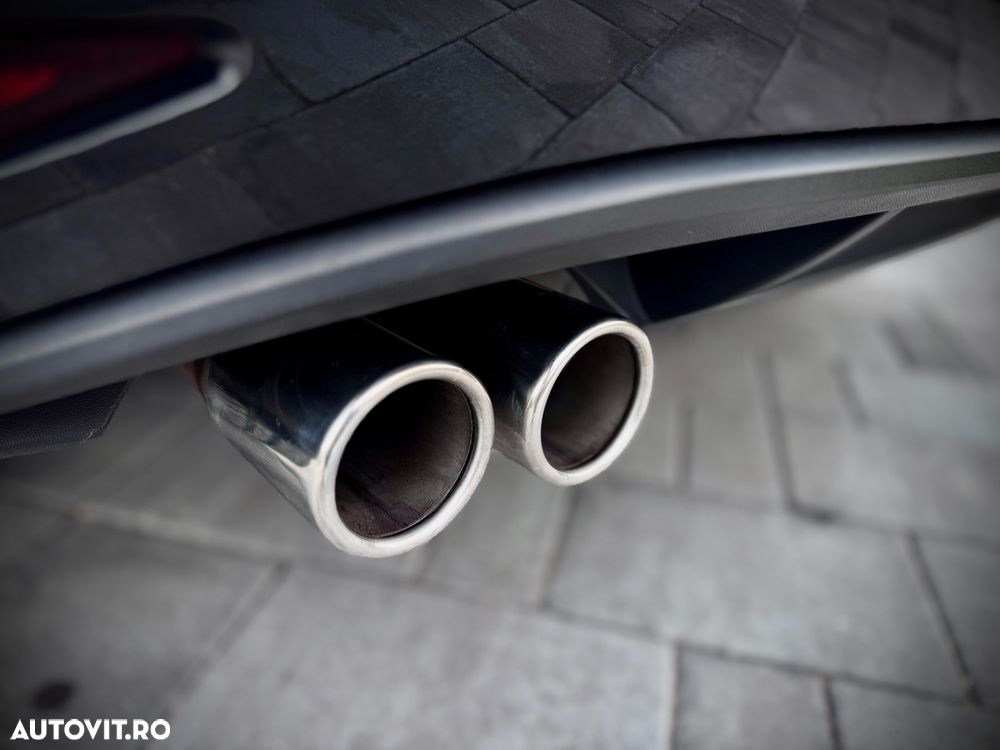 Volkswagen Golf GTD BlueMotion Technology - 37