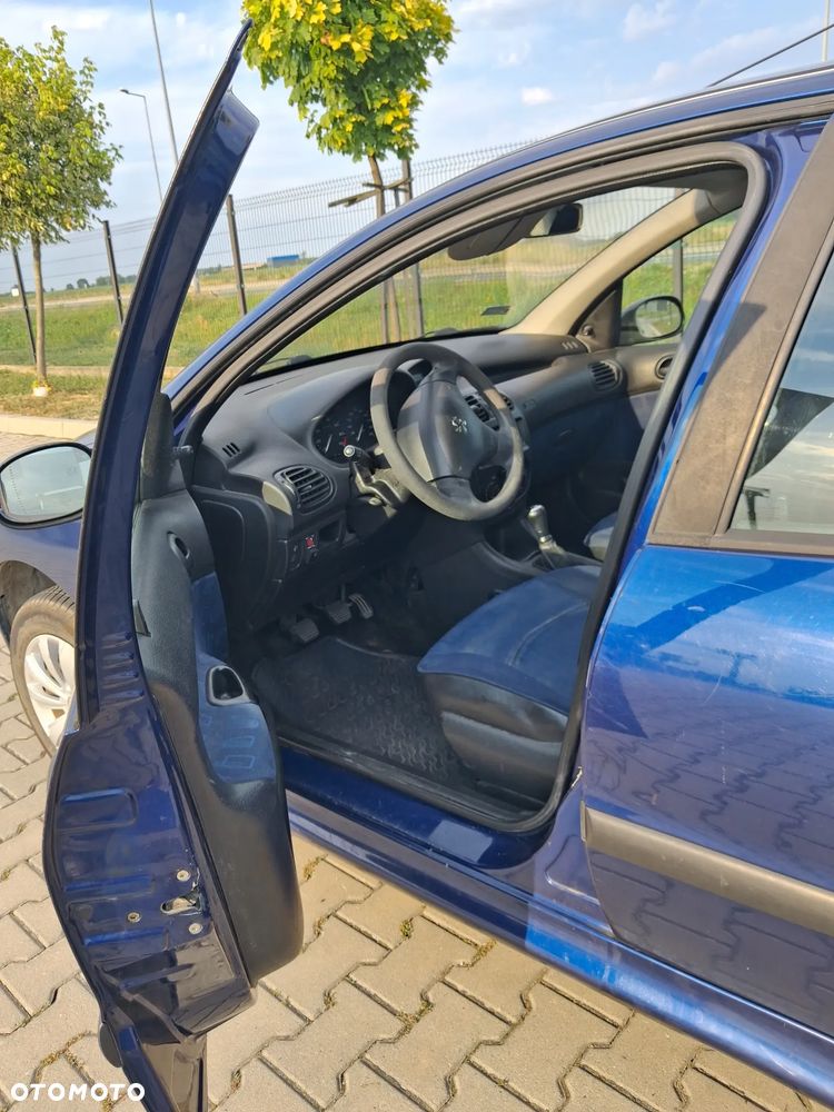 Peugeot 206 - 7
