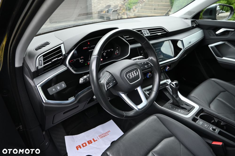 Audi Q3 Sportback 35 TDI S tronic S line - 23