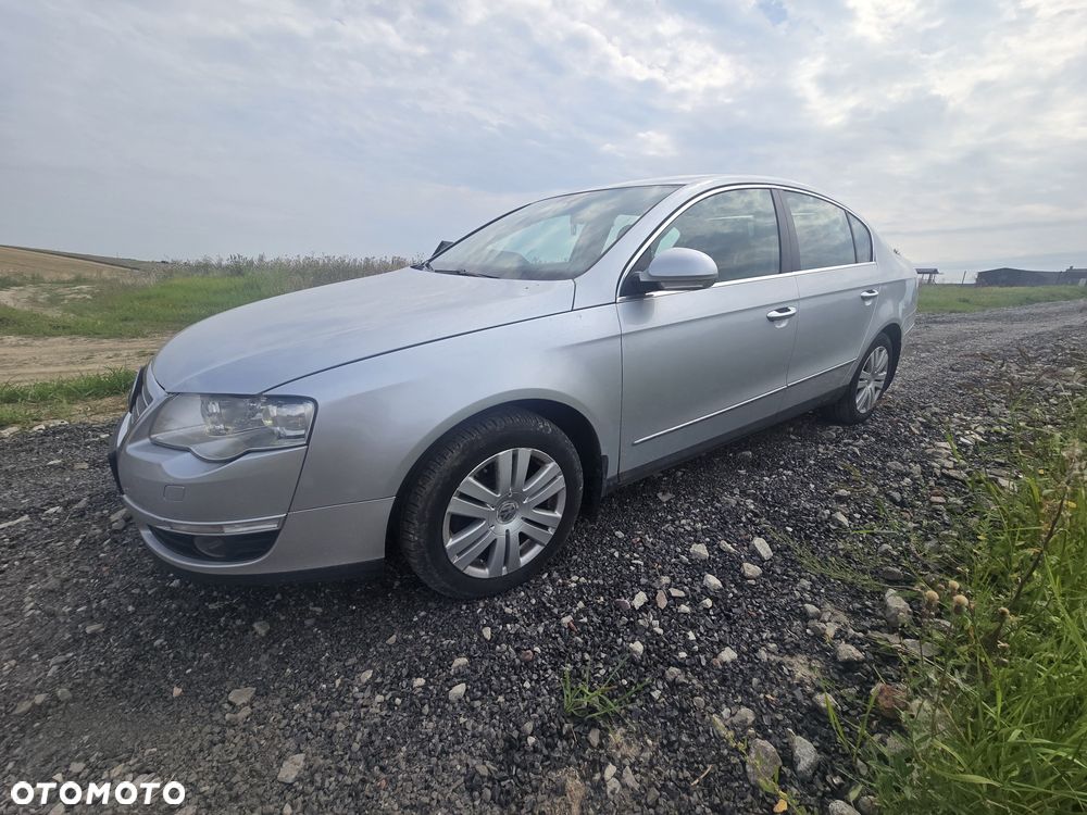 Volkswagen Passat - 3