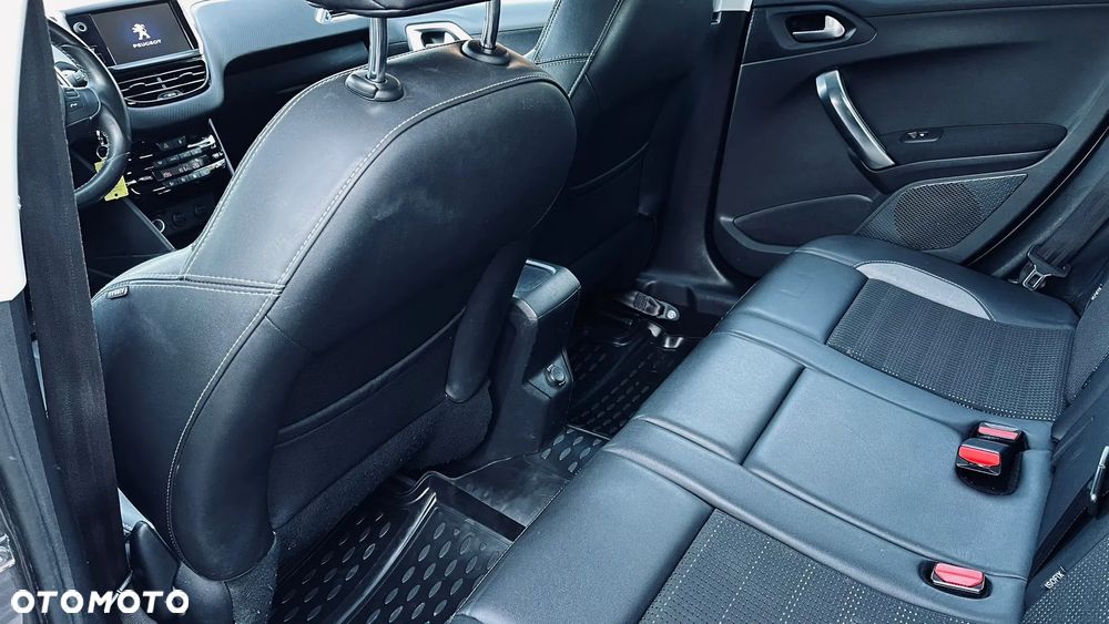 Peugeot 2008 e-HDi FAP 92 EGS6 STOP & START Allure - 9