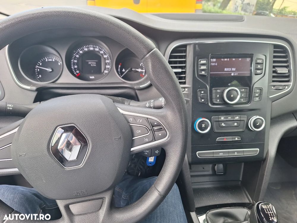 Renault Megane - 9