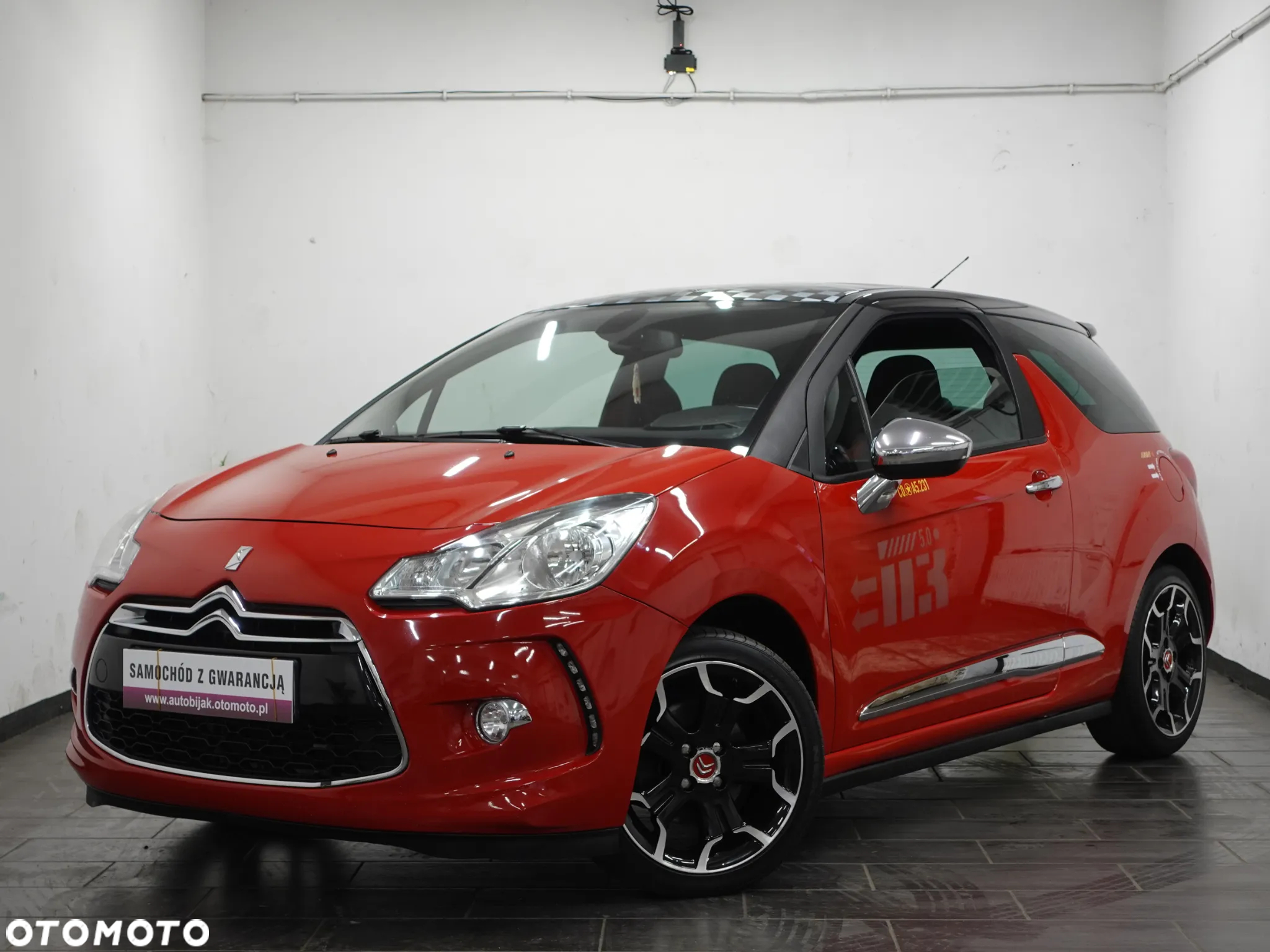 Citroën DS3 THP 155 Red Edition - 12