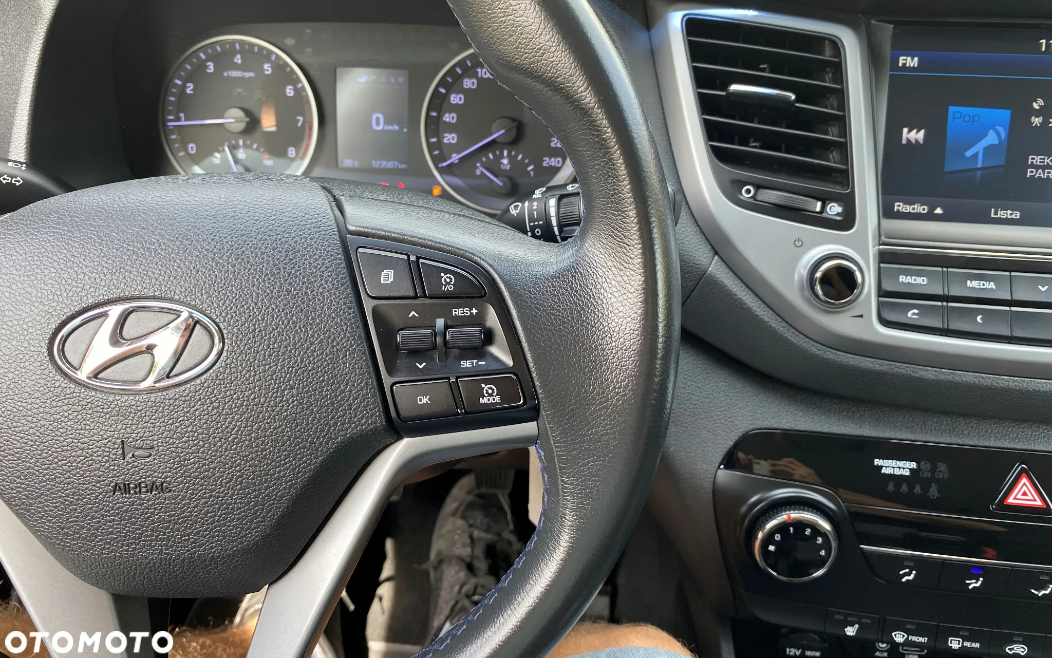 Hyundai Tucson 1.6 GDi 2WD Select - 31