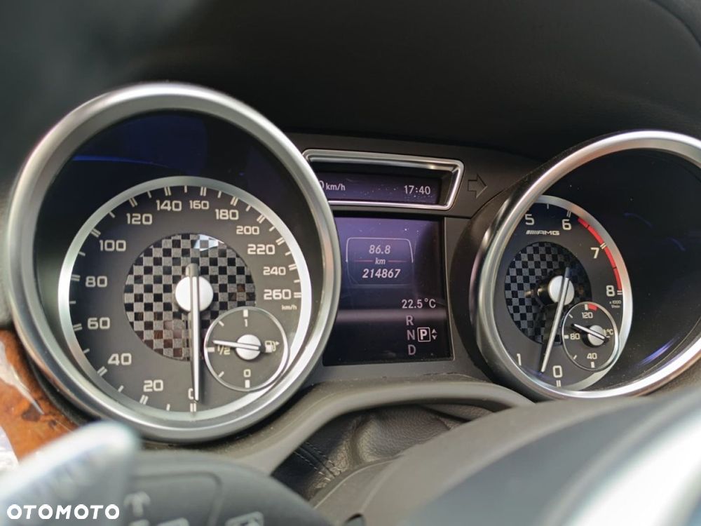 Mercedes-Benz GL - 24