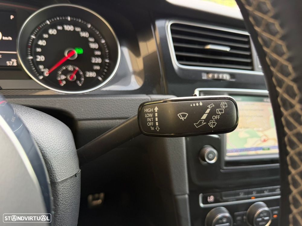 VW Golf 2.0 TDI GTD DSG - 27