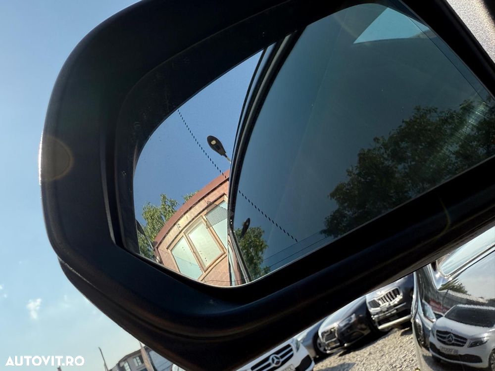 Mercedes-Benz V 250 BlueTEC Aut. Extralong Avantgarde - 32
