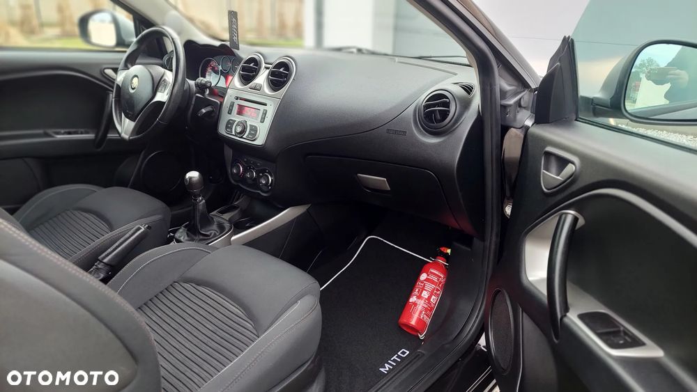 Fiat Grande Punto - 8