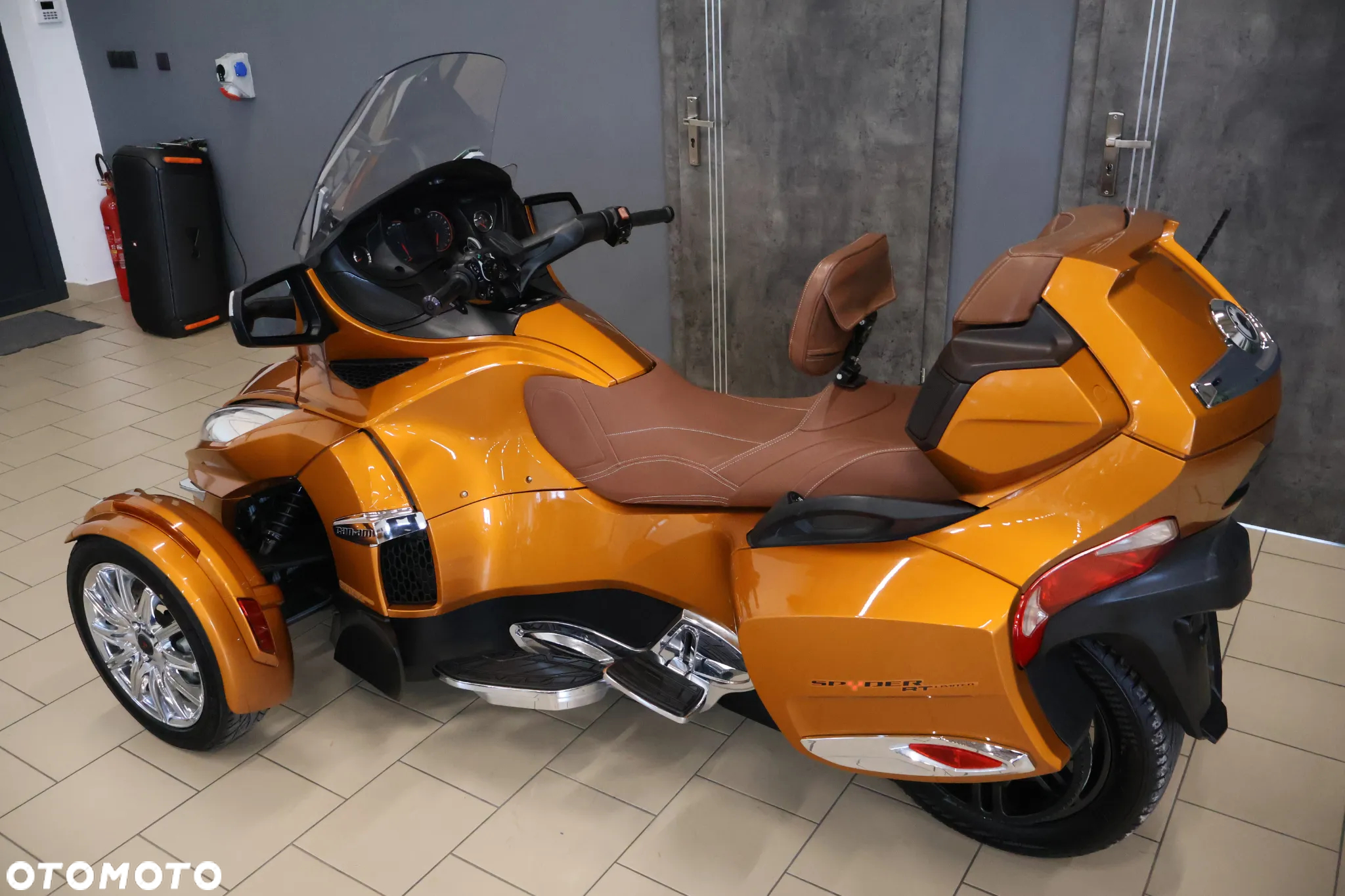 Can-Am Spyder - 27
