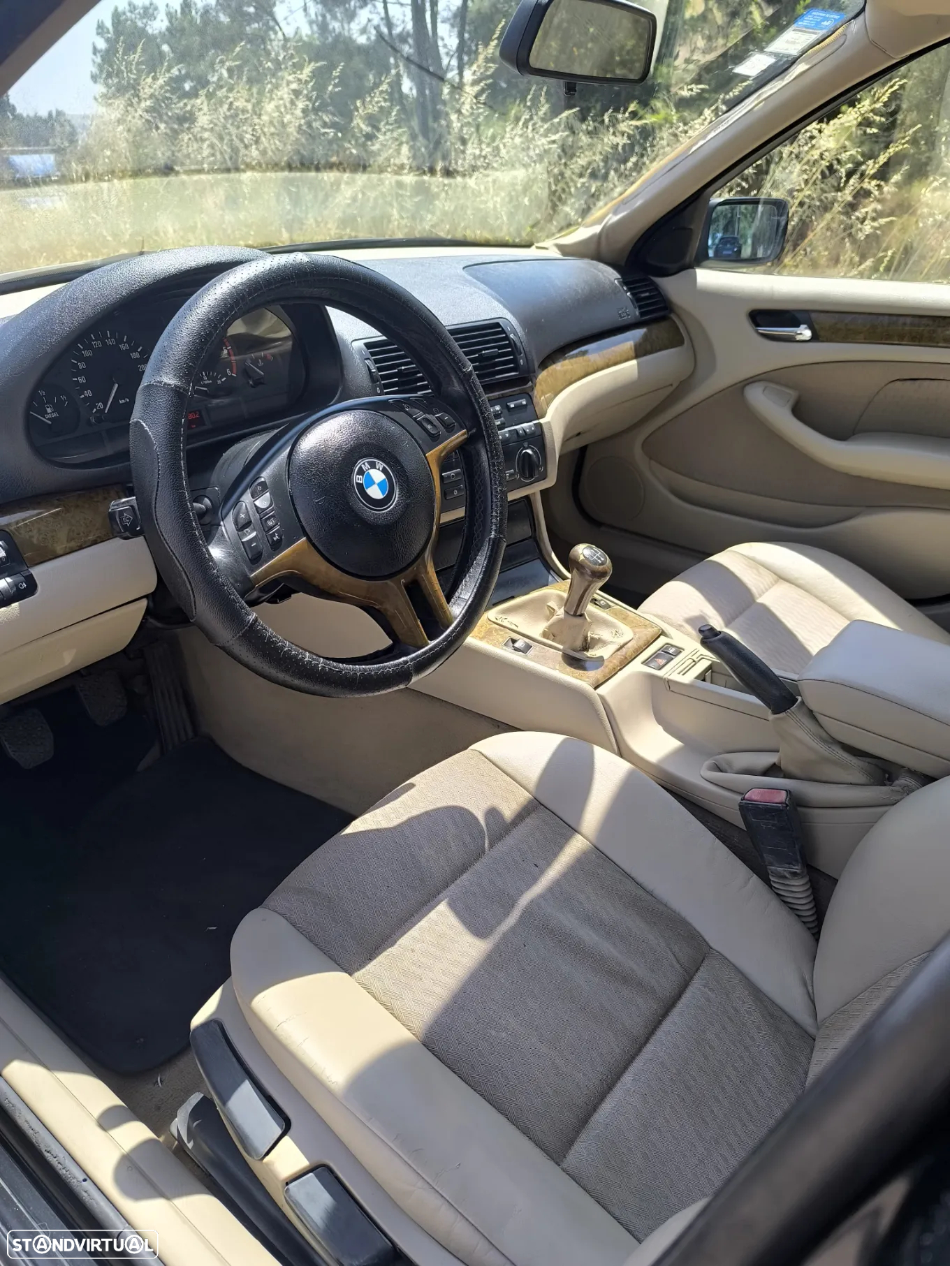 BMW 320 d Touring - 16