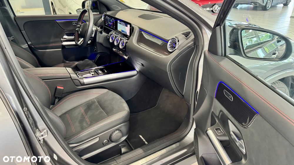 Mercedes-Benz GLA 200 AMG Line - 26