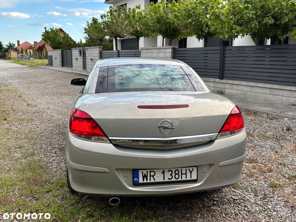 Opel Astra 1.8 Cosmo - 15