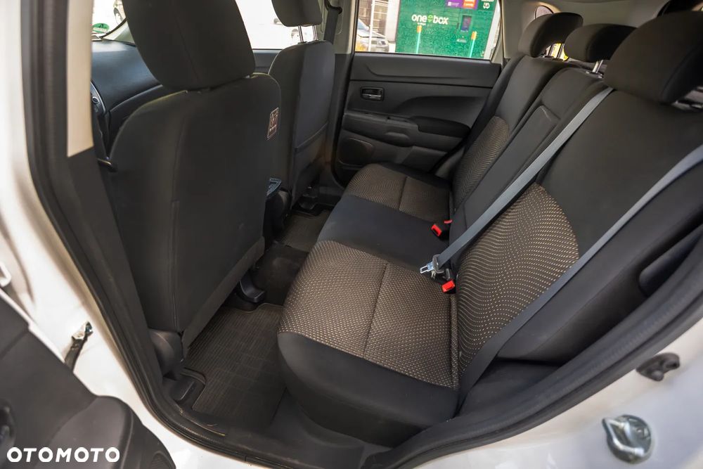 Mitsubishi ASX 2.2 DI-D 4WD Automatik Top - 18