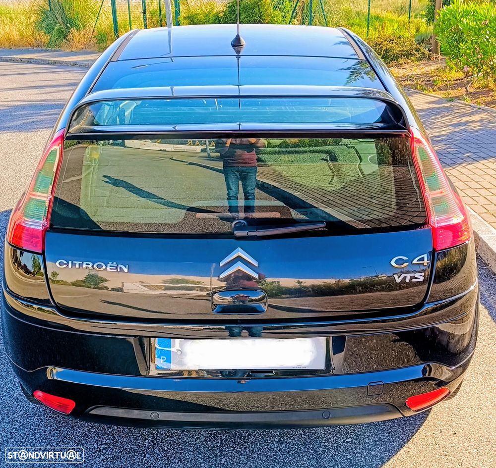 Citroën C4 1.6 HDi 110 VTR - 4