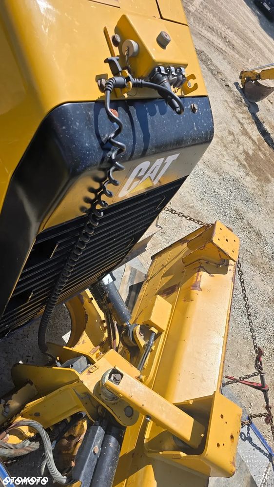 Caterpillar D5 - 13