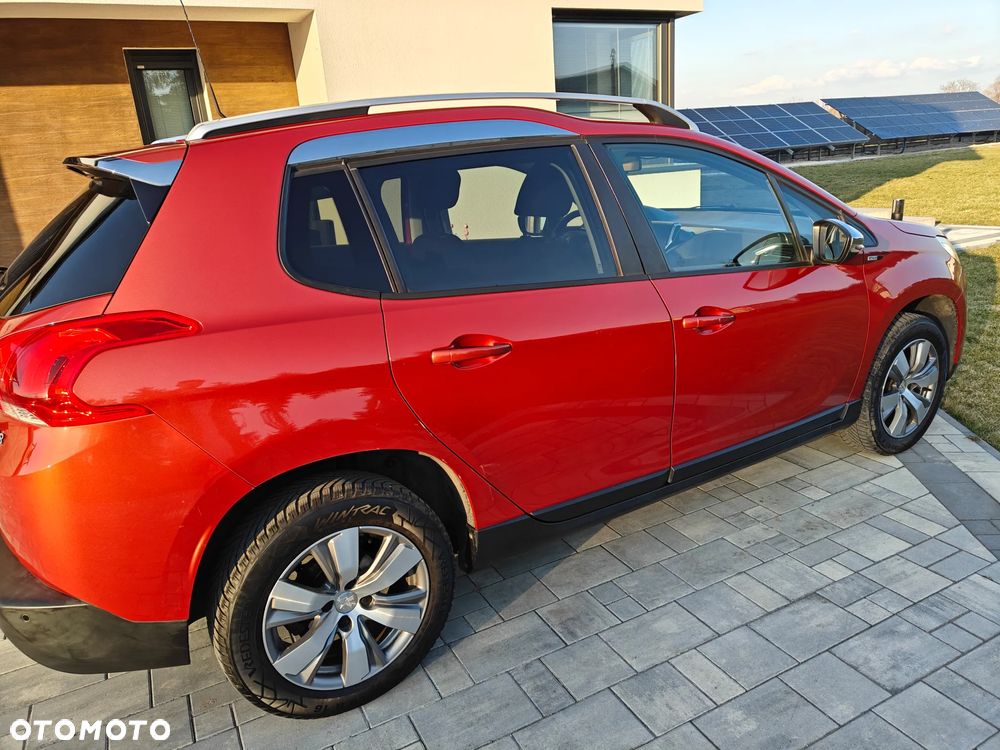 Peugeot 2008 1.2 Pure Tech Active - 4