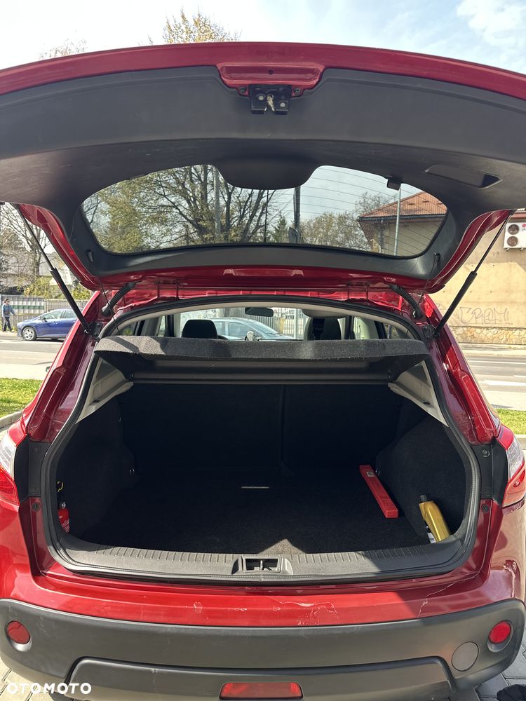 Nissan Qashqai - 14