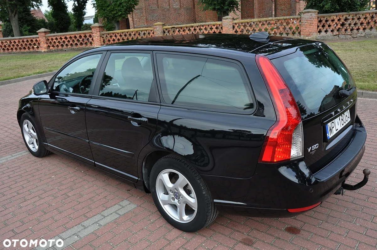 Volvo V50 2.0 Momentum Euro5 - 4