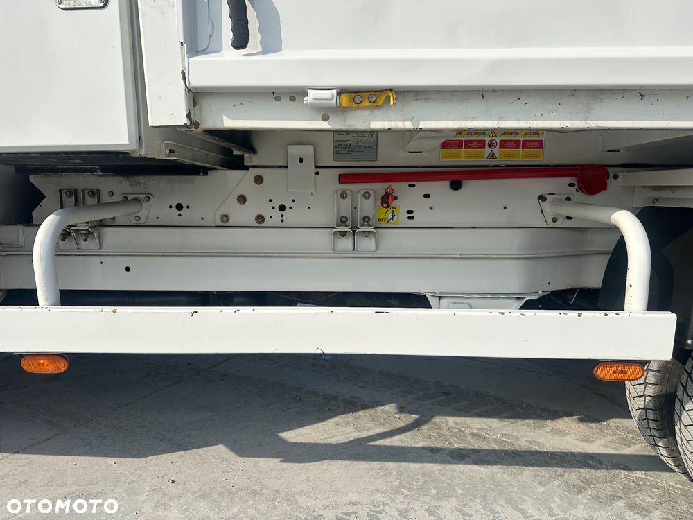 Volkswagen Crafter - 14