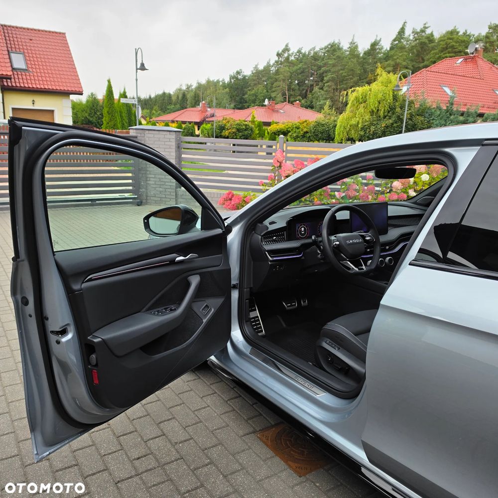 Skoda Superb 2.0 TSI 4x4 Sportline DSG - 7