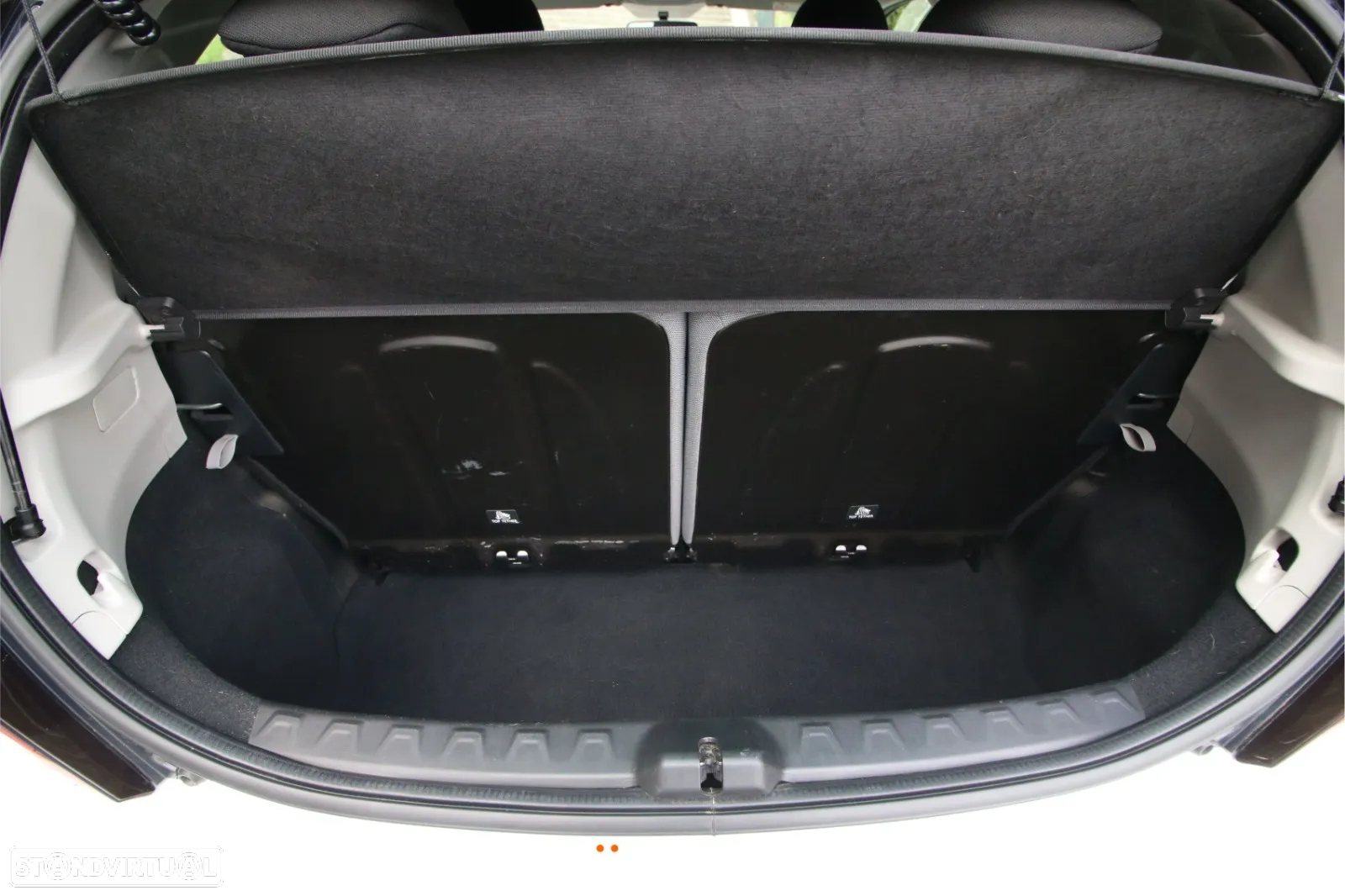 Toyota Aygo 1.0 X-Play - 20