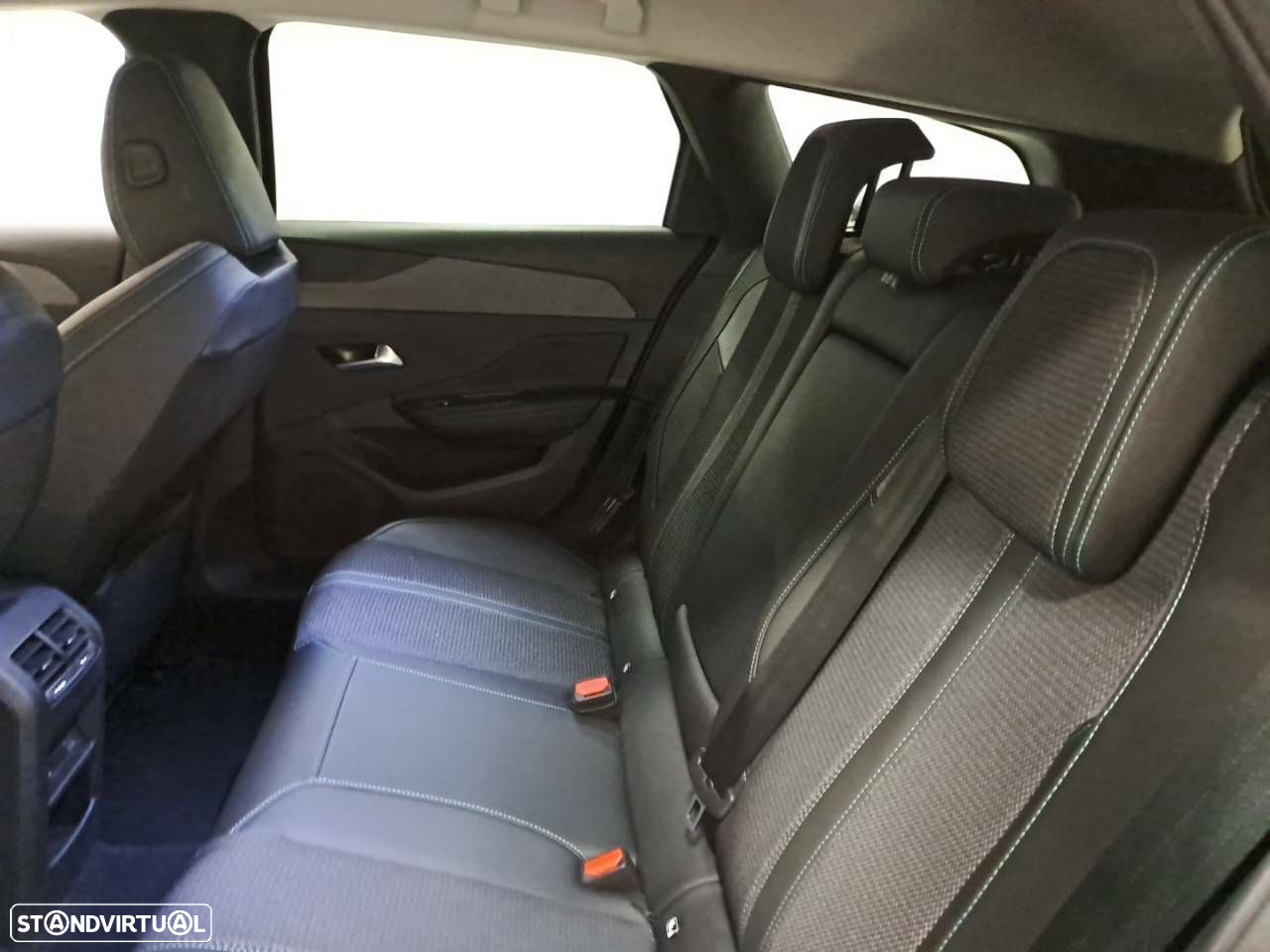 Peugeot 308 SW 1.5 BlueHDi Allure EAT8 - 10