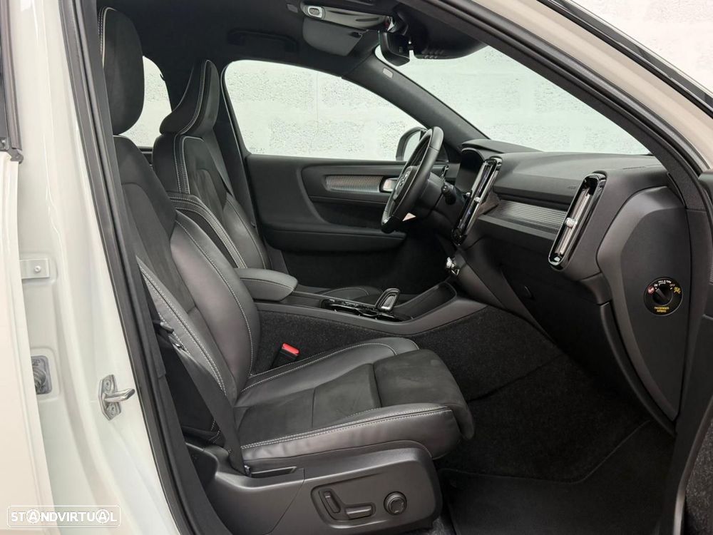 Volvo XC 40 1.5 T4 PHEV R-Design - 33