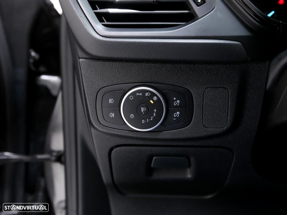 Ford Focus 1.5 TDCi EcoBlue ST-Line - 15