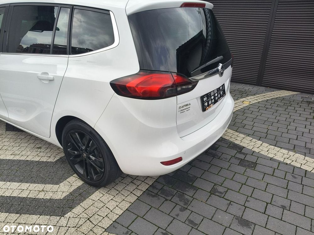 Opel Zafira 1.4 Turbo Business Edition - 26