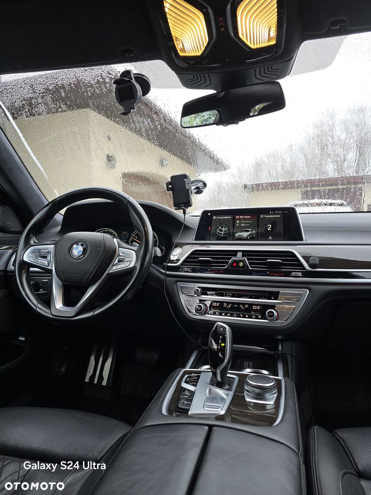 BMW Seria 7 740Ld xDrive - 16