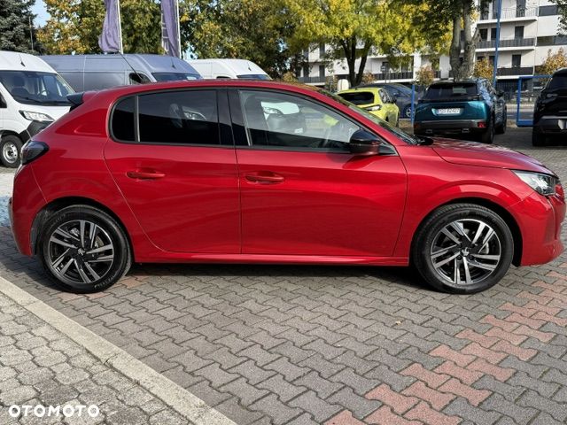 Peugeot 208 - 4