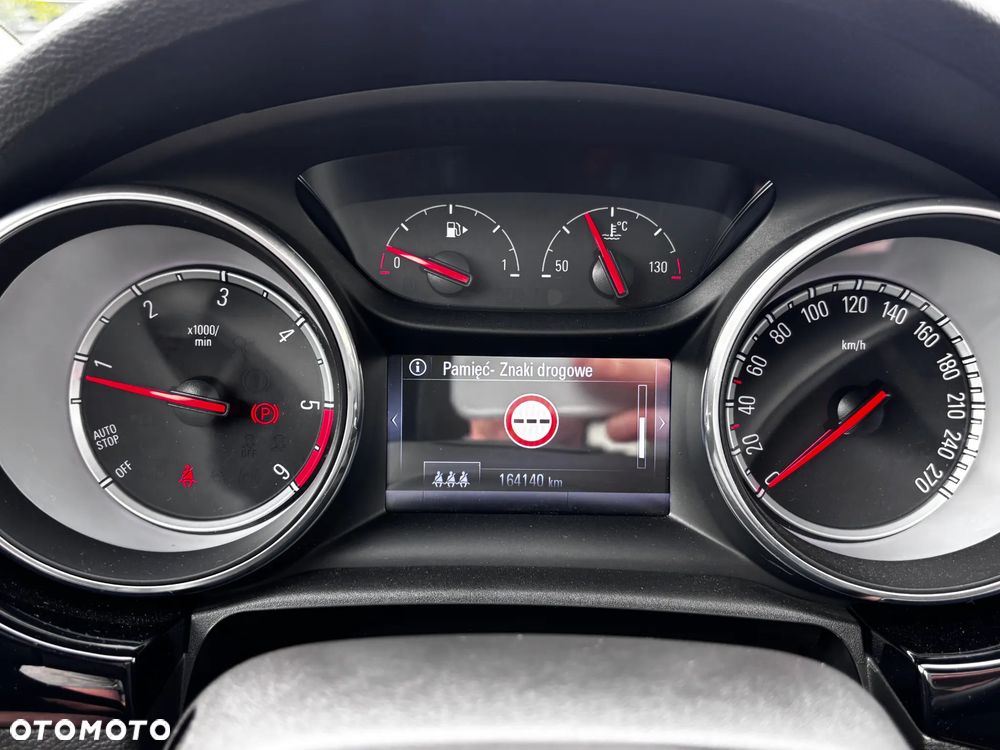 Opel Astra 1.6 D (CDTI) Start/Stop Innovation - 20