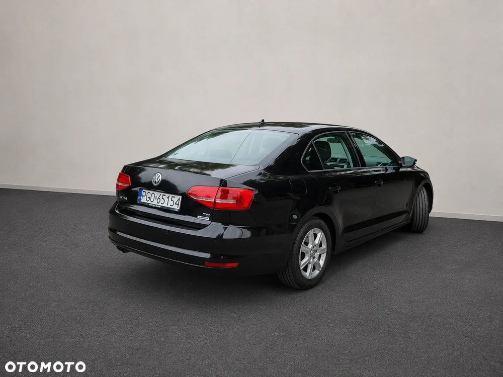 Volkswagen Jetta 2.0 TDI DPF BMT Comfortline - 4