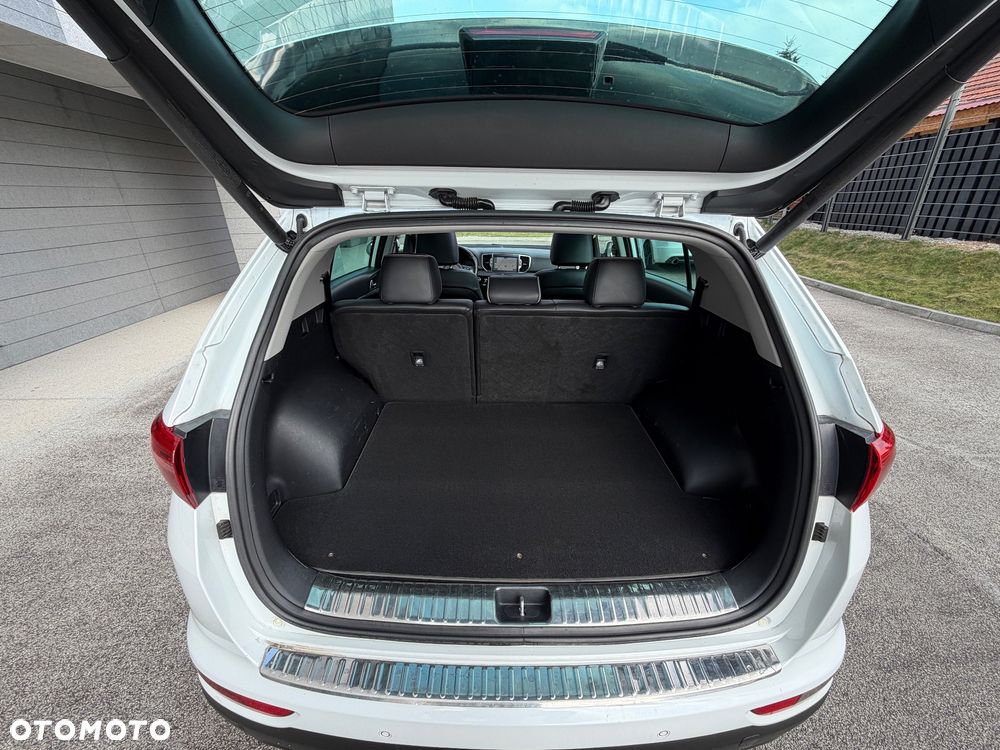 Kia Sportage 2,0 CRDI AWD Platinum - 16