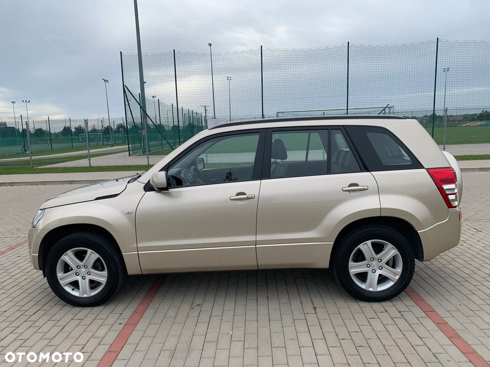 Suzuki Grand Vitara - 3