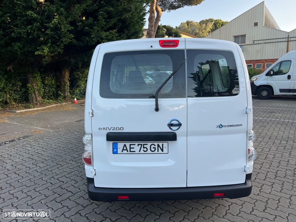 Nissan NV200 Combi - 15