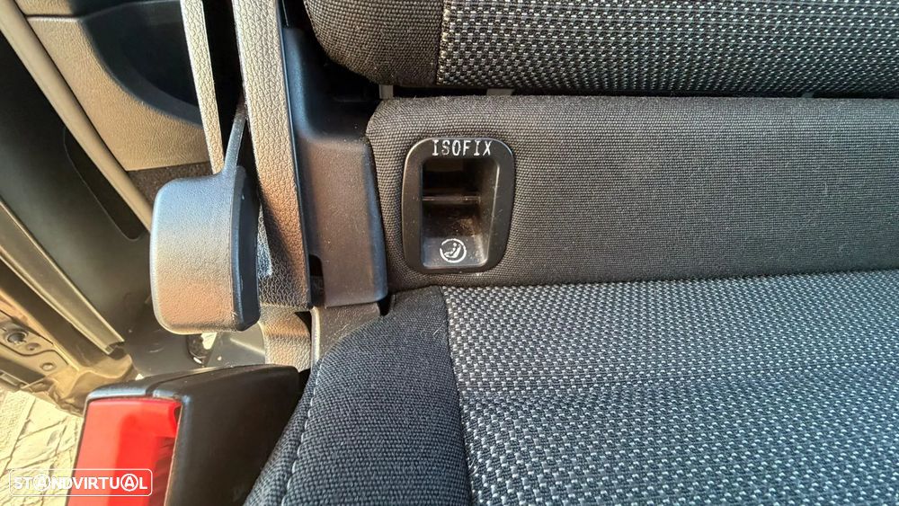 Mercedes-Benz V 220 d Longo Avantgarde Aut. - 39