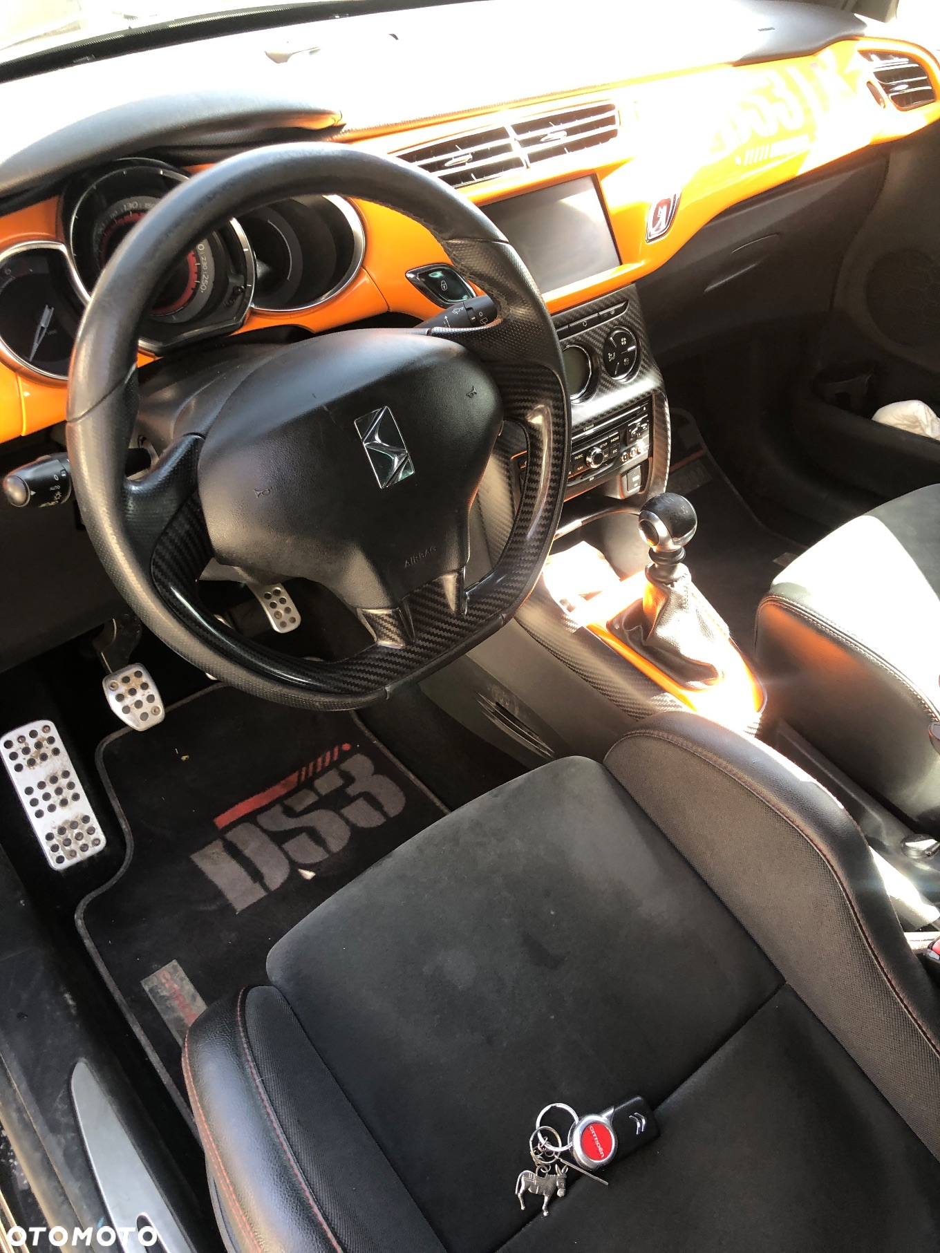 Citroën DS3 1.6 THP Racing - 6