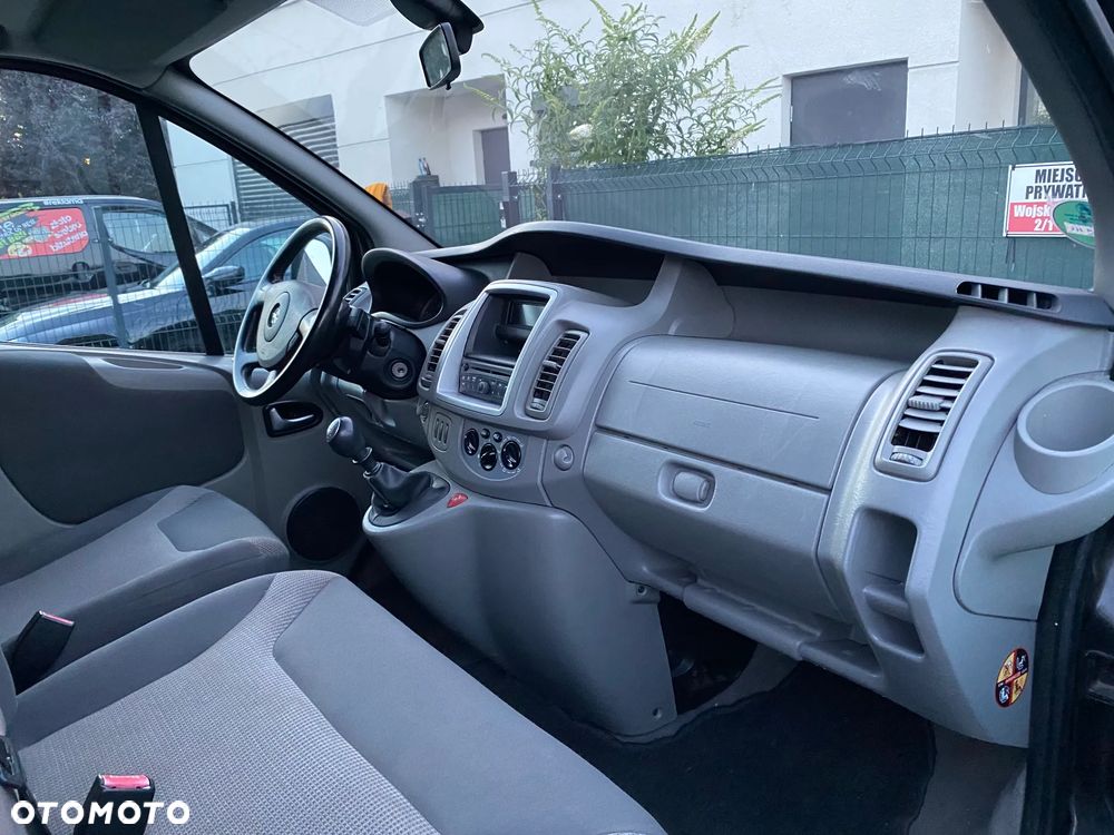 Opel Vivaro - 23