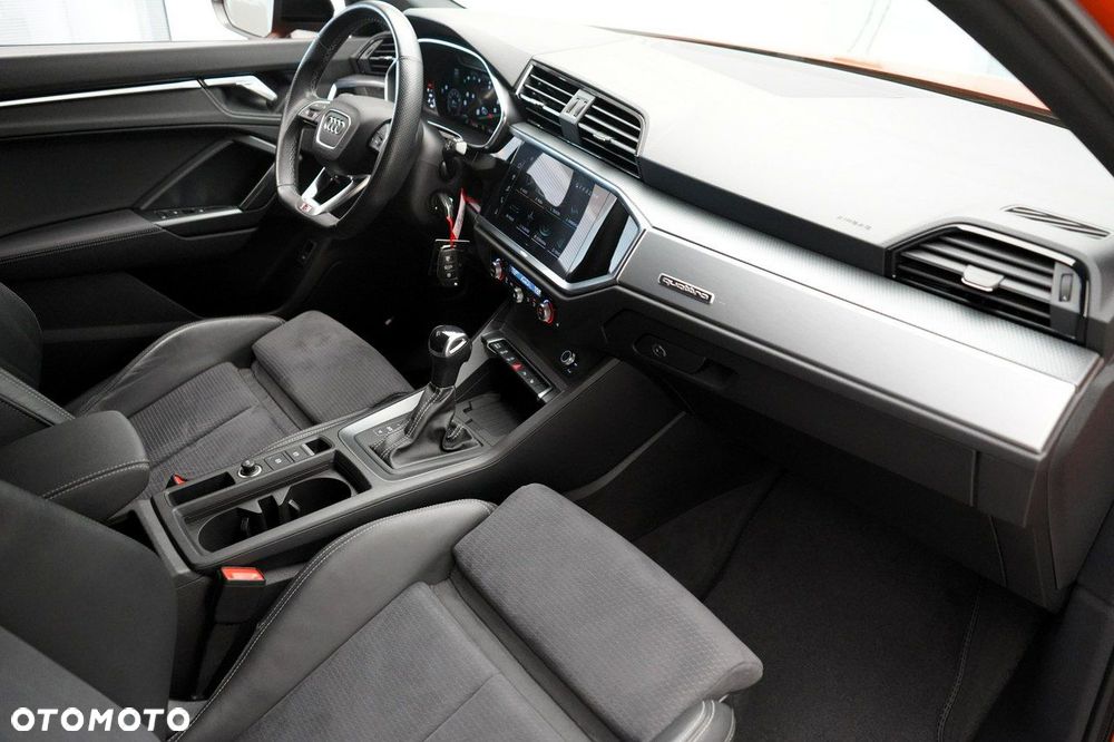 Audi Q3 Sportback - 23