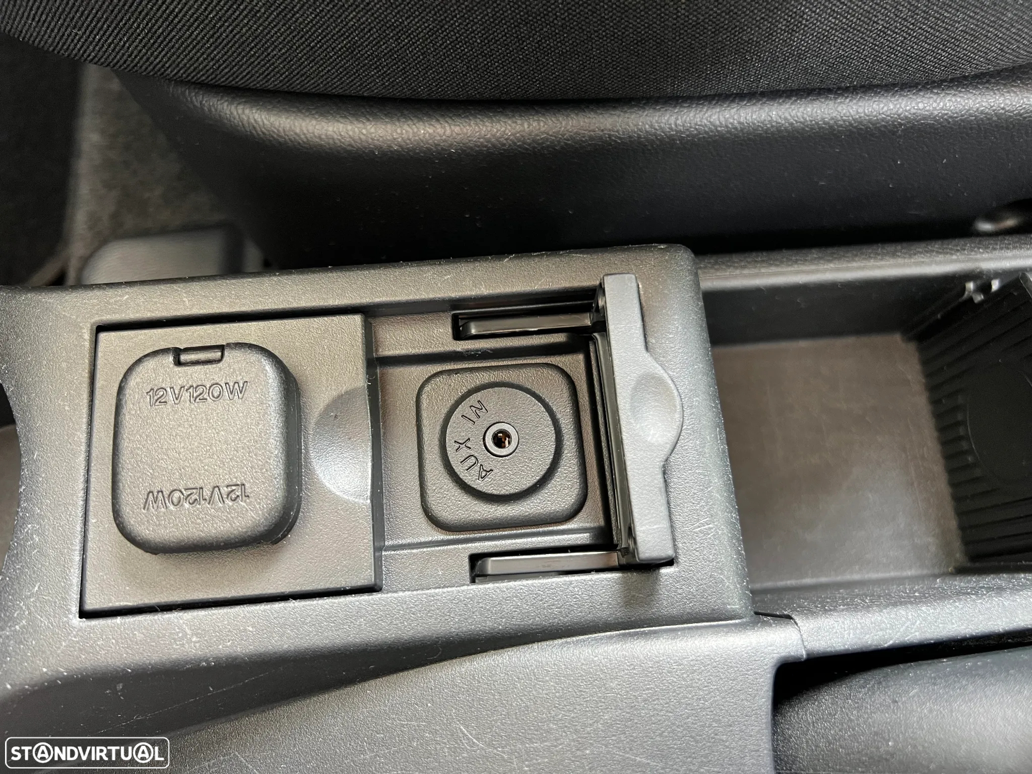 Mazda 2 1.3 MZR Comfort - 23