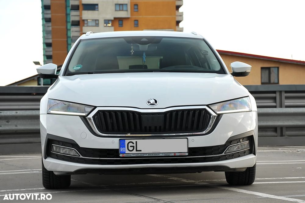 Skoda Octavia 2.0 TDI DSG Style - 11