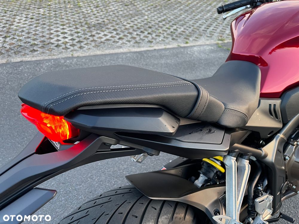 Honda CB - 19