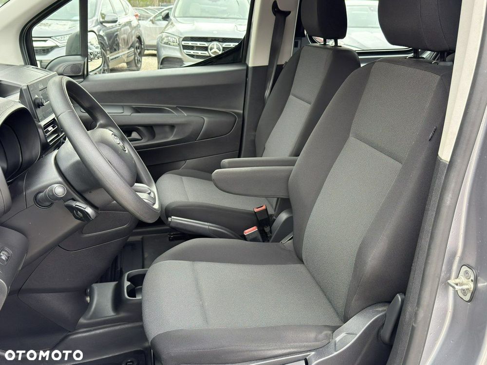 Toyota Proace City - 13