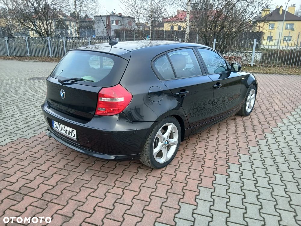 BMW Seria 1 116d - 5