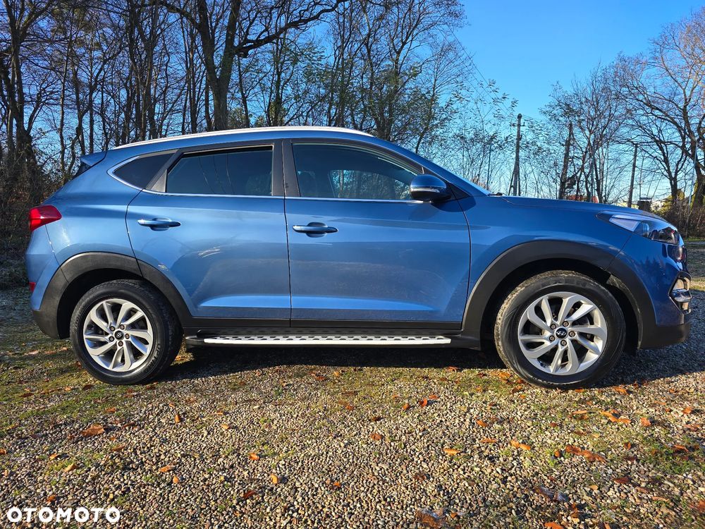 Hyundai Tucson 2.0 CRDI 4WD Automatik Style - 4