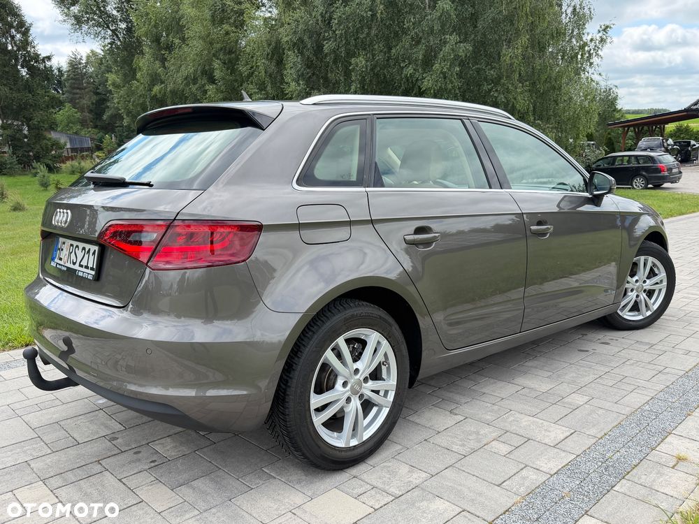 Audi A3 Sportback 1.2 TFSI Ambiente S tronic - 2