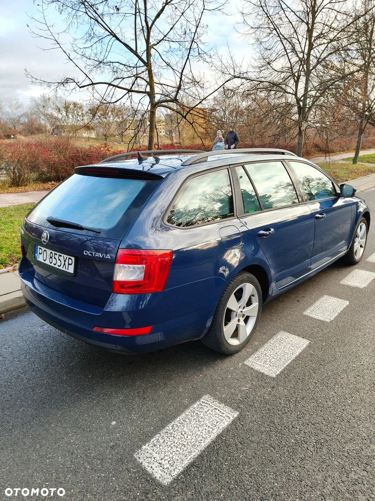 Skoda Octavia 2.0 TDI Edition - 7