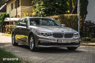 BMW Seria 5 525d Luxury Line