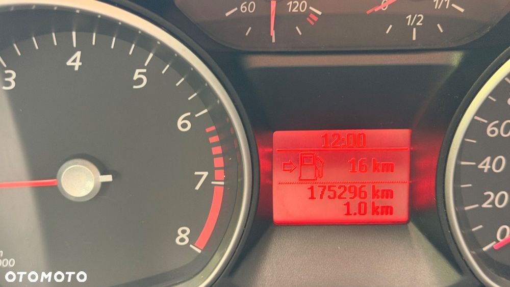 Ford S-Max 2.0 Ambiente - 13